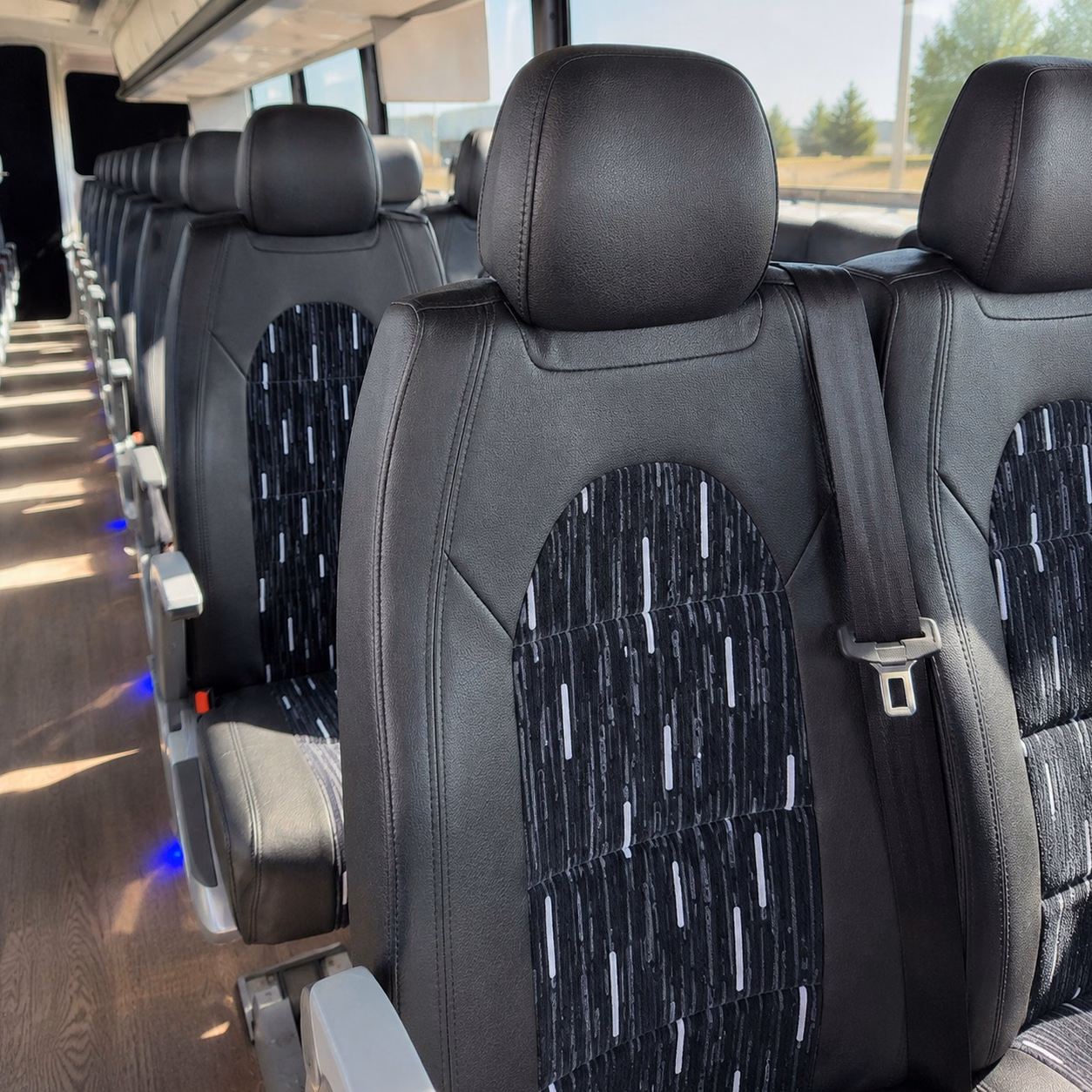 how where and when you re traveling affects lincoln charter bus rates