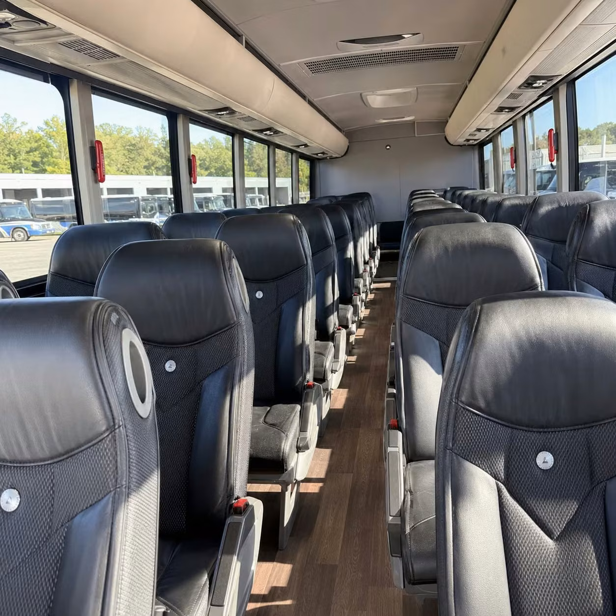 lincoln charter bus inside