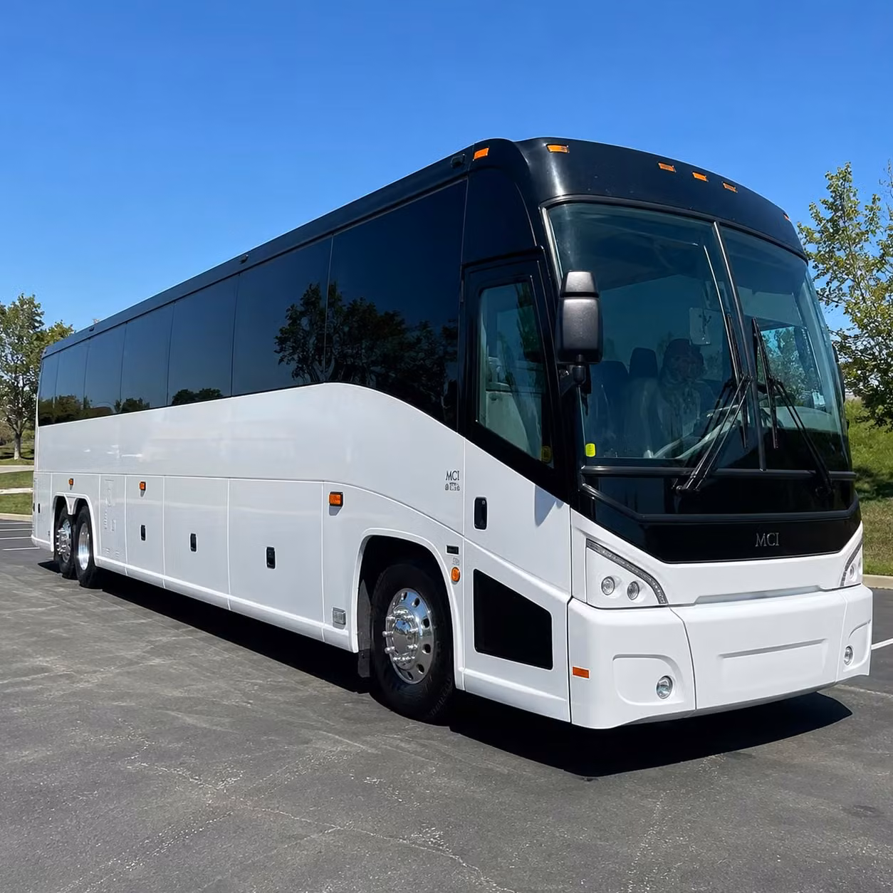 shuttle your lincoln workforce from remote parking to the office without the headache